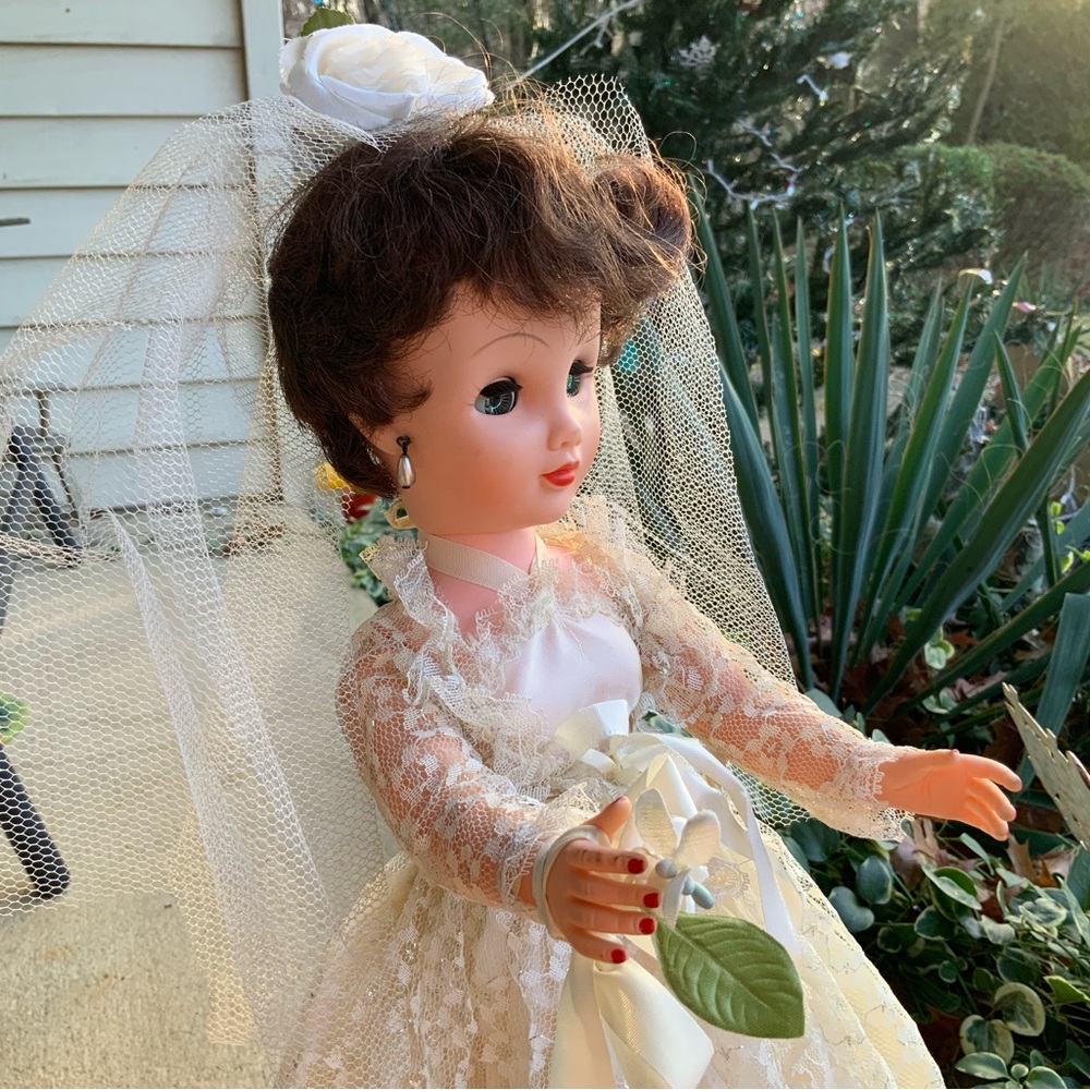 Vintage Your Dream Bride By Eugene Doll Co 1960 - Picture 6 of 16